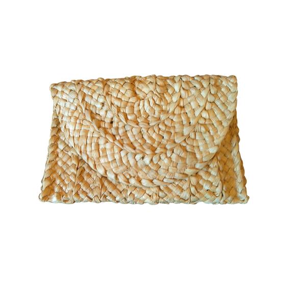 Women's Straw Woven Envelope Clutch NWOT - Picture 1 of 7